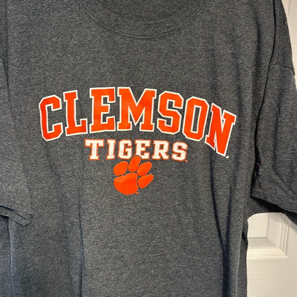 Men’s heathered gray Clemson Tigers tshirt